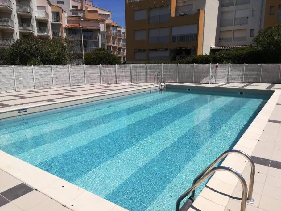 Studio - Residence Avec Piscine Agde Extérieur photo