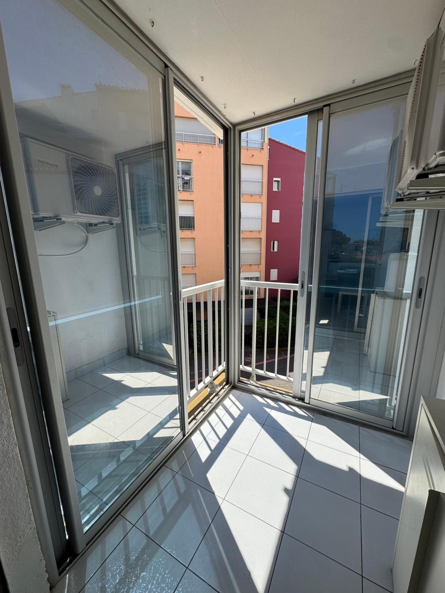 Studio - Residence Avec Piscine Agde Extérieur photo